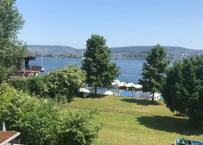 Zuerichsee, Atemberaubender Aussicht Проживання в сім'ї Цюрих