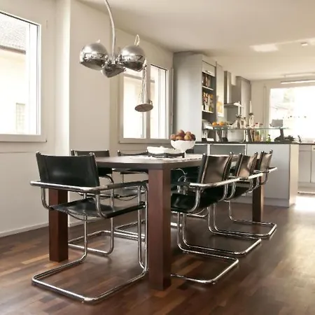 Quarto em Acomodações Particulares Zuerichsee, Atemberaubender Aussicht *